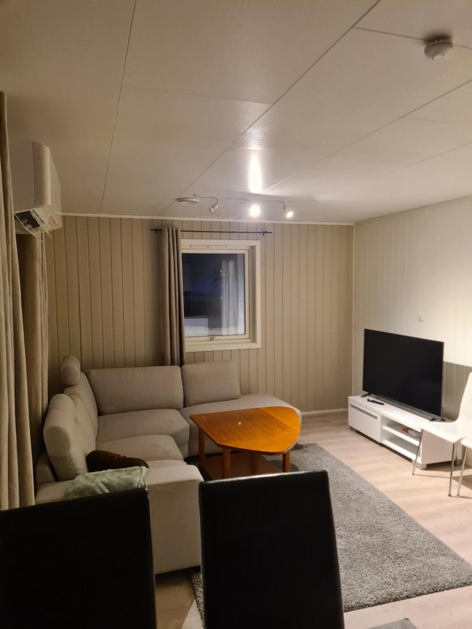 Ved Sjoen Apartment *